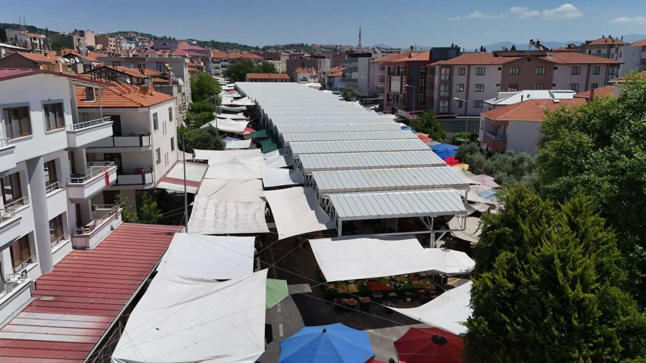 Yatağan’ın Yeni Pazar Yeri Hizmete Açıldı, İlk Tezgahlar Kuruldu 4